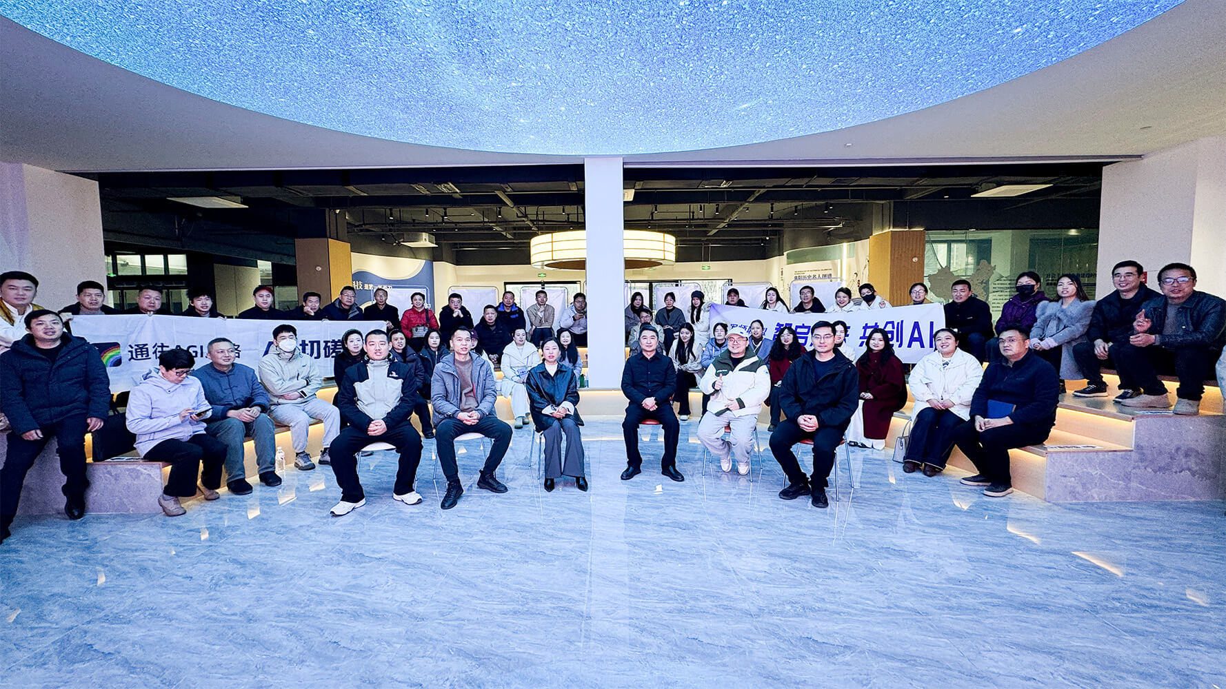 AI赋能"单人成军"！青隽人才社区首场OPC线下沙龙成功举办